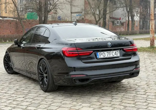 BMW Seria 7 740d xDrive