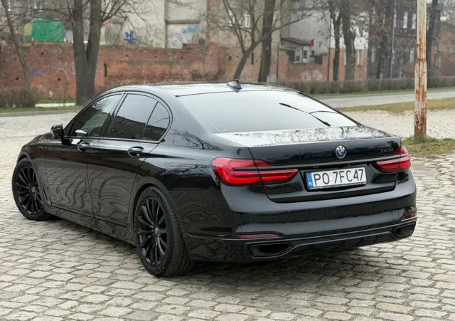 BMW Seria 7 740d xDrive