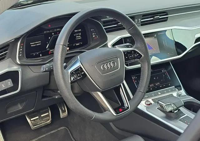 AUDI S6 
