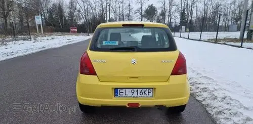 SUZUKI Swift 