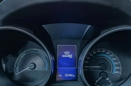 TOYOTA Auris 