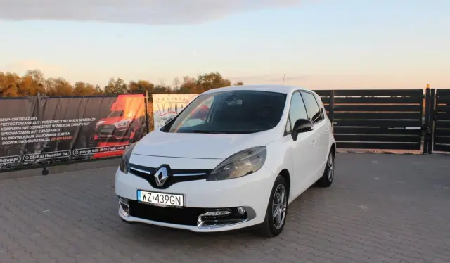 RENAULT Scenic 
