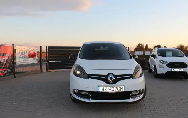 RENAULT Scenic 