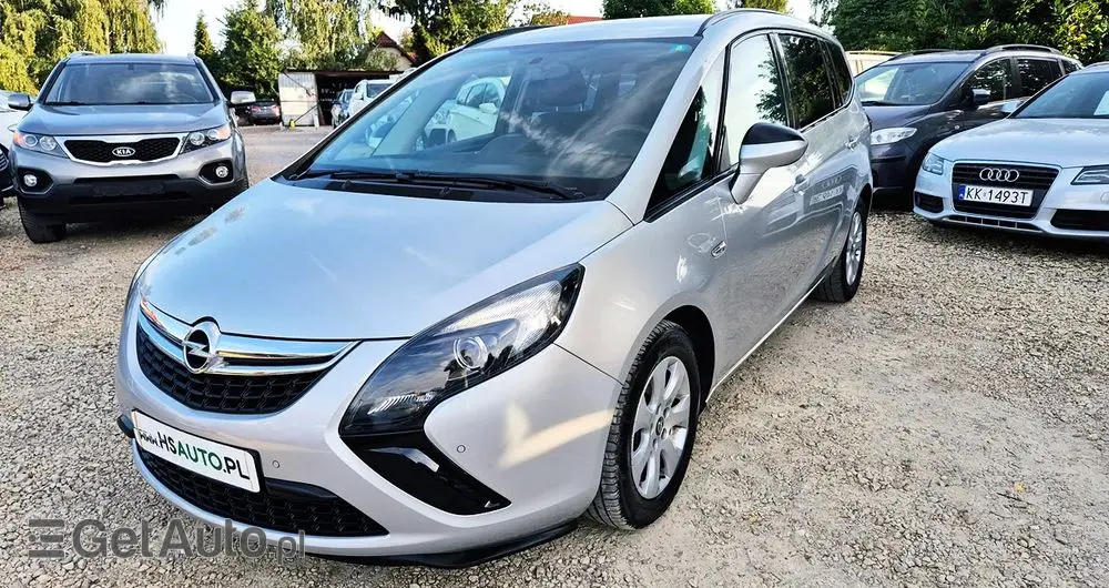 OPEL Zafira 1.4 T Cosmo