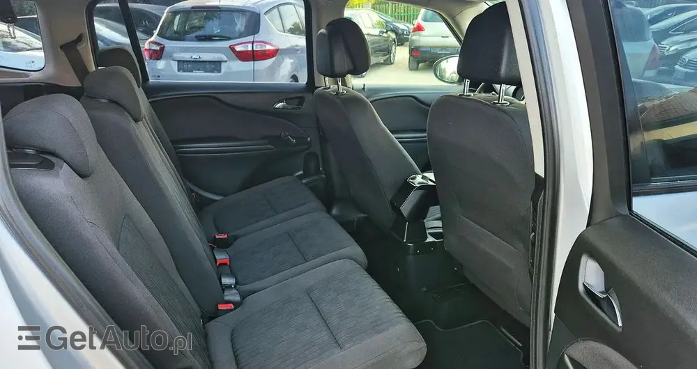OPEL Zafira 1.4 T Cosmo