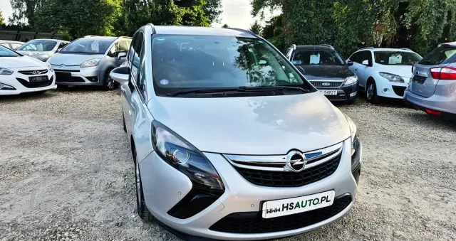 OPEL Zafira 1.4 T Cosmo