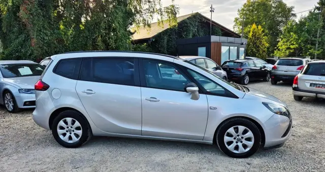 OPEL Zafira 1.4 T Cosmo