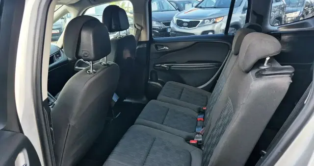 OPEL Zafira 1.4 T Cosmo