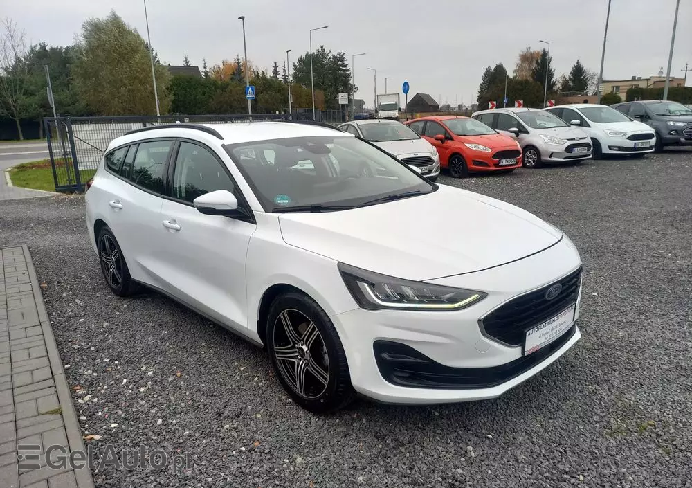 FORD Focus 1.5 EcoBlue Start-Stopp-System COOL&CONNECT DESIGN