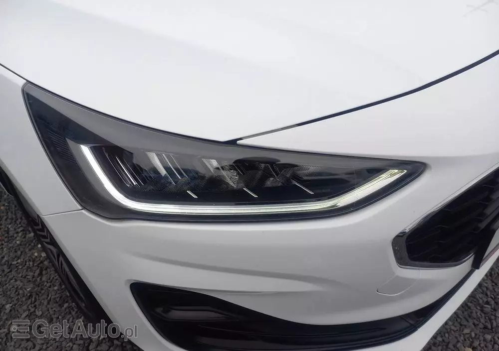 FORD Focus 1.5 EcoBlue Start-Stopp-System COOL&CONNECT DESIGN