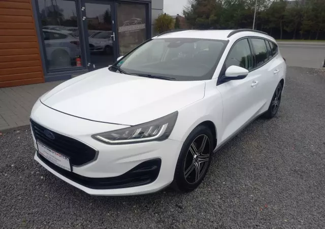 FORD Focus 1.5 EcoBlue Start-Stopp-System COOL&CONNECT DESIGN