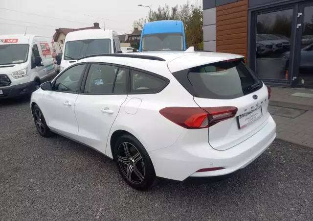 FORD Focus 1.5 EcoBlue Start-Stopp-System COOL&CONNECT DESIGN