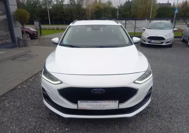 FORD Focus 1.5 EcoBlue Start-Stopp-System COOL&CONNECT DESIGN