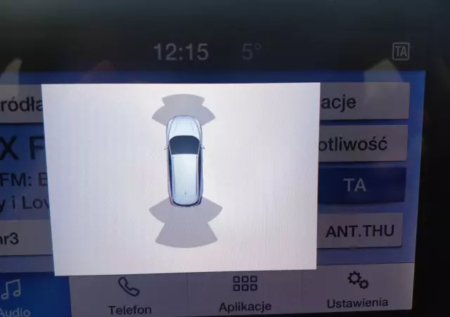 FORD Focus 1.5 EcoBlue Start-Stopp-System COOL&CONNECT DESIGN