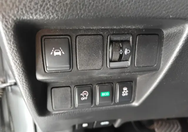 NISSAN Qashqai 1.2 DIG-T Xtronic TEKNA