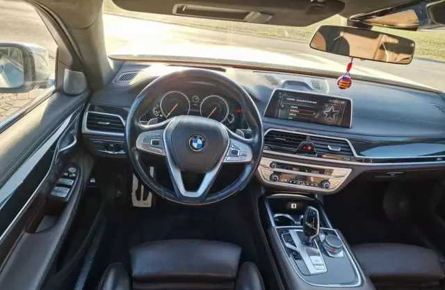 BMW Seria 7 