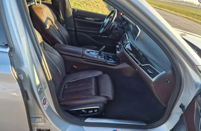 BMW Seria 7 