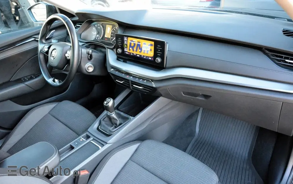 SKODA Octavia 1.5 TSI ACT Ambition