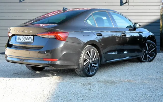 SKODA Octavia 1.5 TSI ACT Ambition