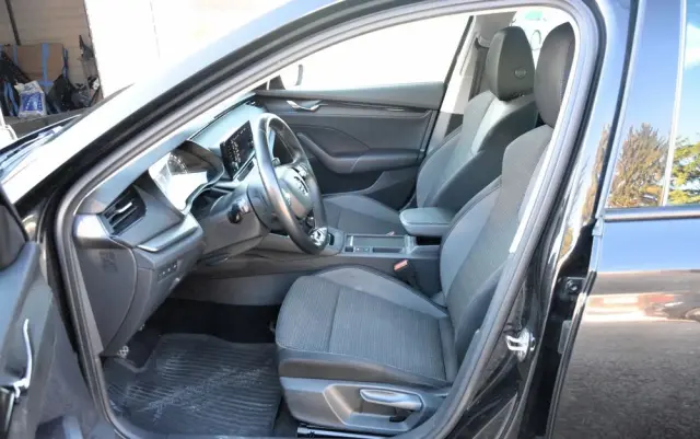 SKODA Octavia 1.5 TSI ACT Ambition