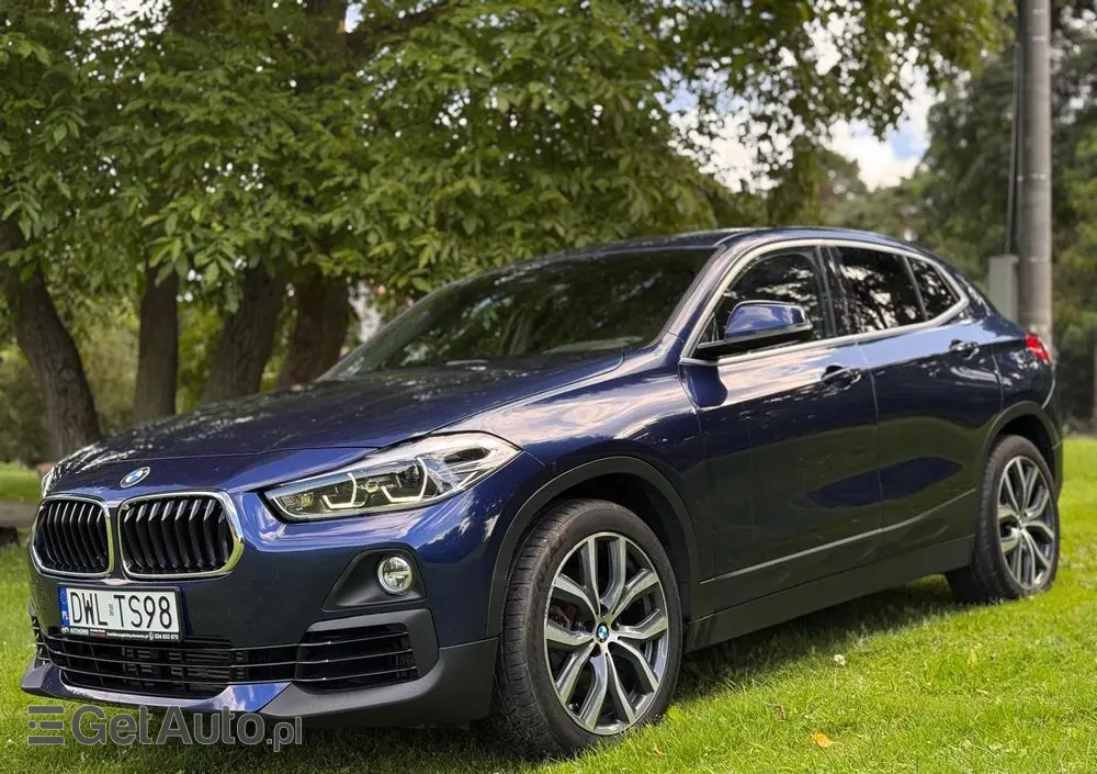 BMW X2 Ver-sdrive20i-advantage