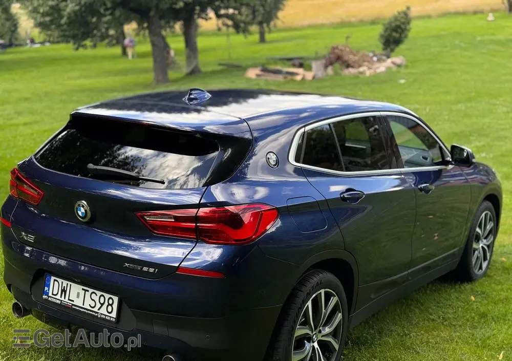 BMW X2 Ver-sdrive20i-advantage