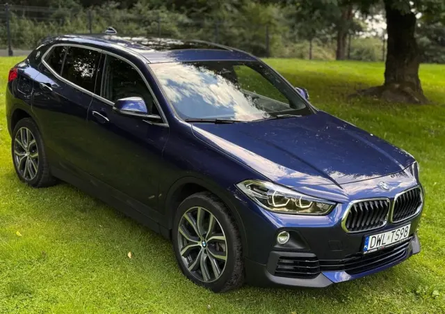 BMW X2 Ver-sdrive20i-advantage