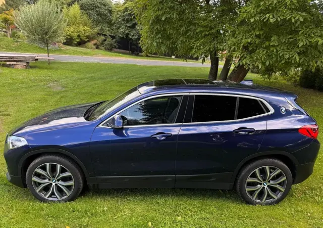 BMW X2 Ver-sdrive20i-advantage
