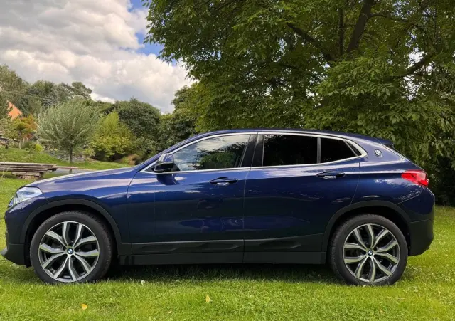 BMW X2 Ver-sdrive20i-advantage