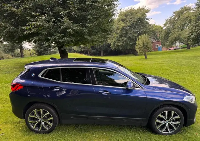 BMW X2 Ver-sdrive20i-advantage