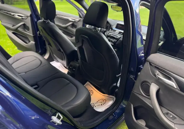 BMW X2 Ver-sdrive20i-advantage