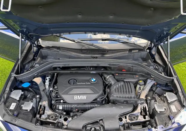 BMW X2 Ver-sdrive20i-advantage