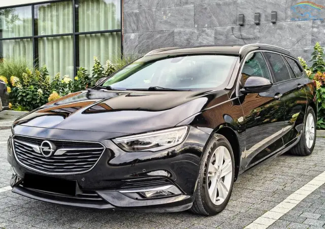 OPEL Insignia 1.6 ECOTEC Business Edition