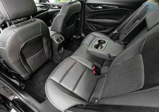 OPEL Insignia 1.6 ECOTEC Business Edition