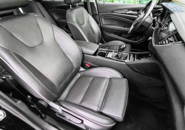 OPEL Insignia 1.6 ECOTEC Business Edition