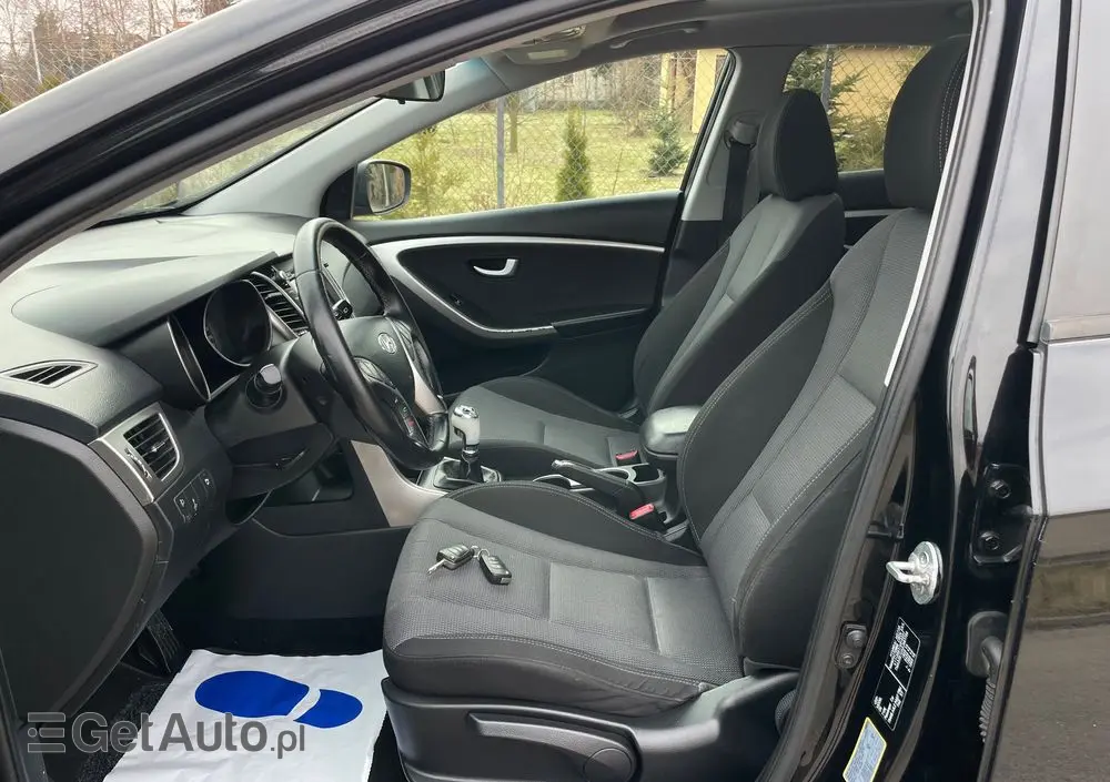 HYUNDAI I30 1.6 CRDi Premium