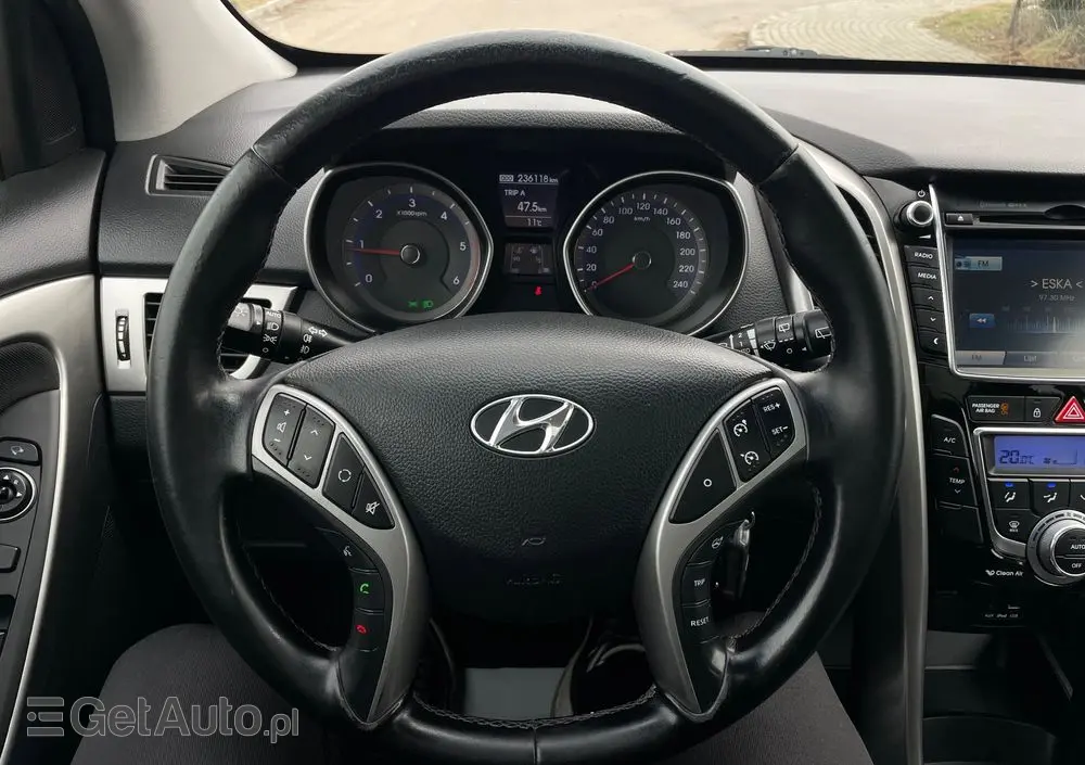 HYUNDAI I30 1.6 CRDi Premium