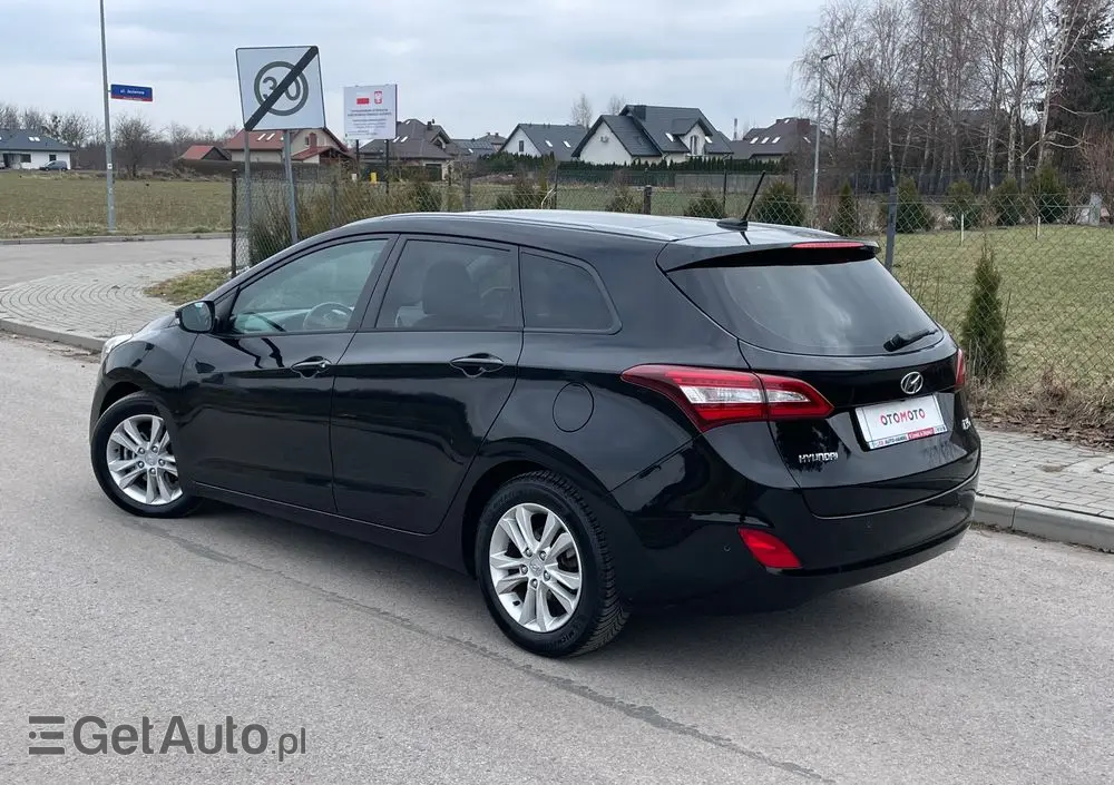 HYUNDAI I30 1.6 CRDi Premium