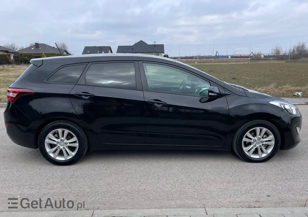 HYUNDAI I30 1.6 CRDi Premium