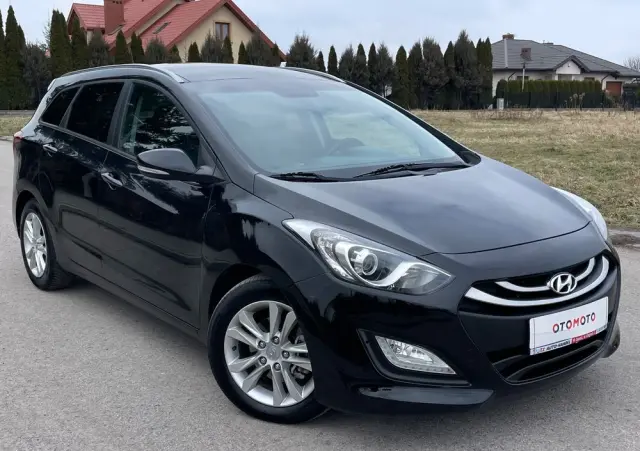 HYUNDAI I30 1.6 CRDi Premium