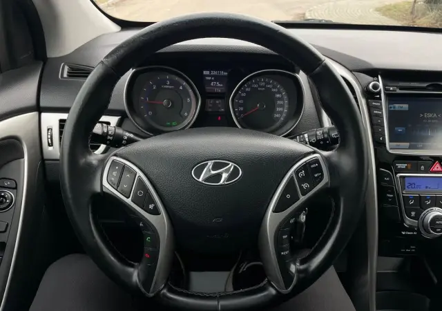 HYUNDAI I30 1.6 CRDi Premium