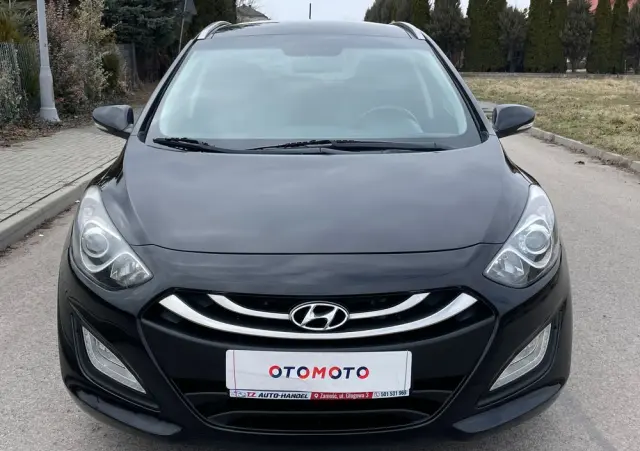 HYUNDAI I30 1.6 CRDi Premium