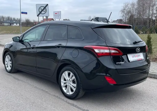 HYUNDAI I30 1.6 CRDi Premium