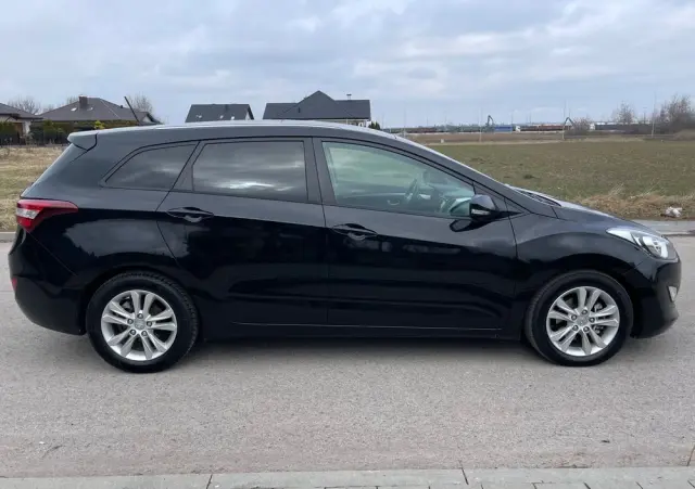 HYUNDAI I30 1.6 CRDi Premium