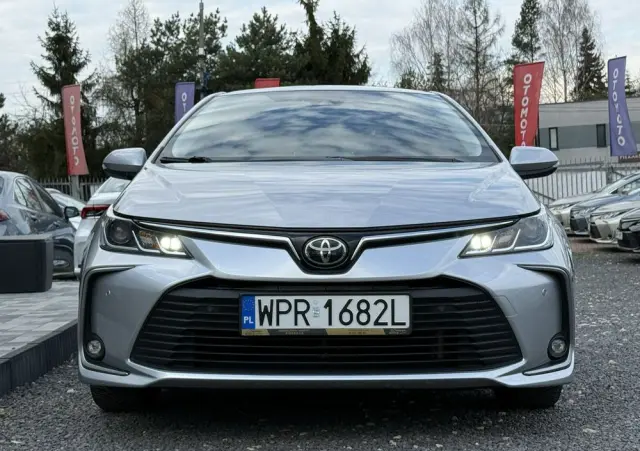 TOYOTA Corolla 1.5 Style