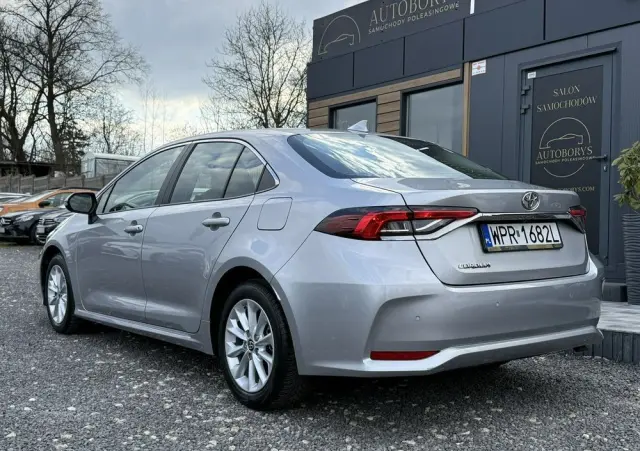 TOYOTA Corolla 1.5 Style