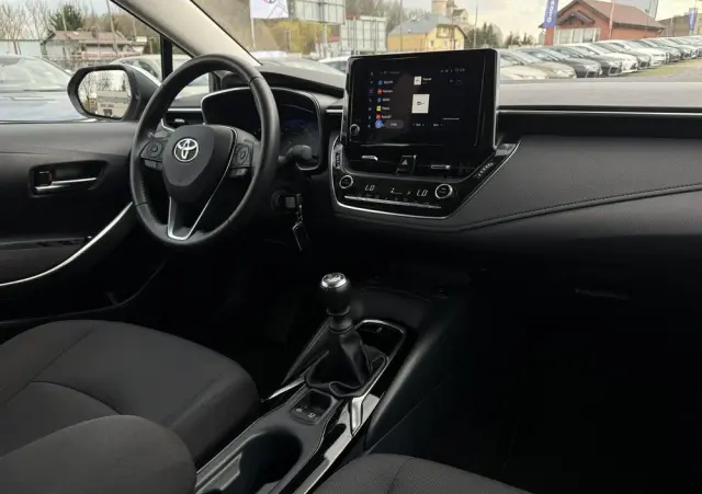 TOYOTA Corolla 1.5 Style