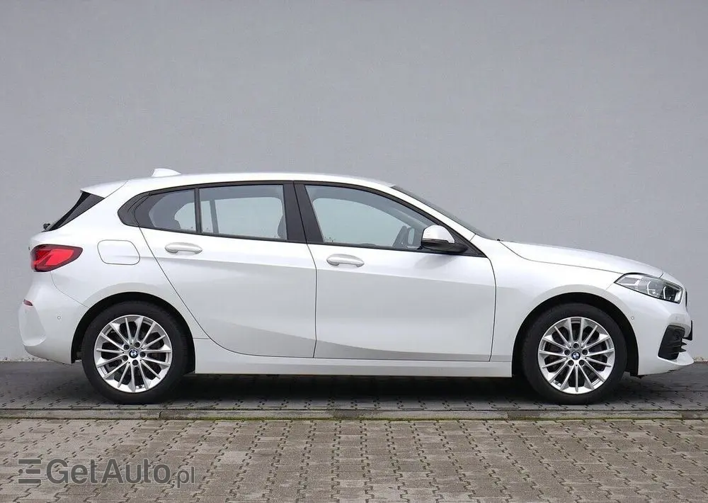 BMW Seria 1 118i