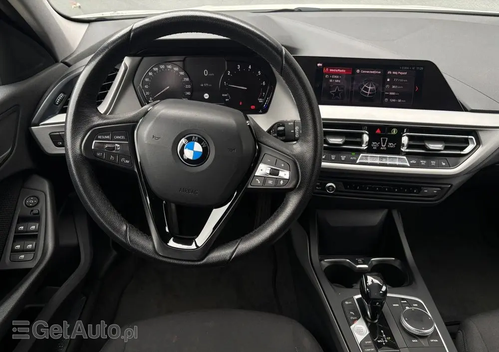 BMW Seria 1 118i