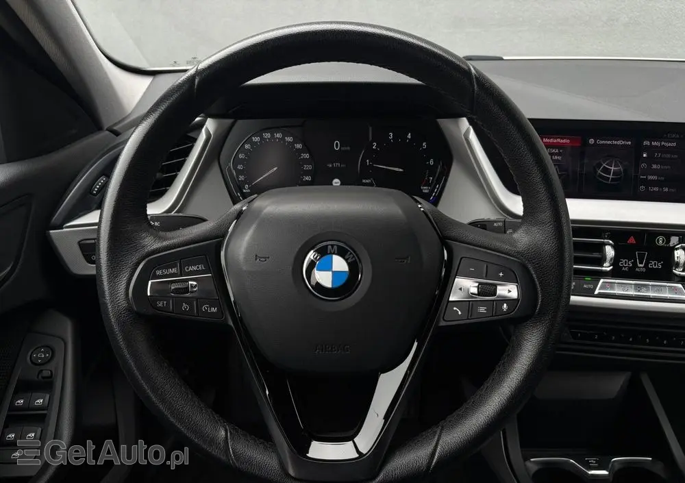 BMW Seria 1 118i
